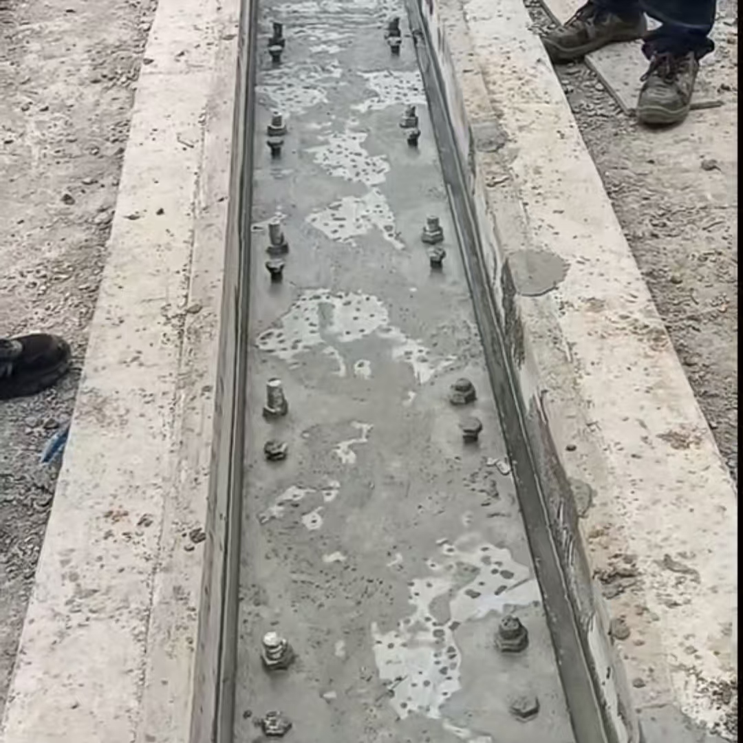 商河港口码头起重机龙门吊重型机械设备稳固用早强快凝轨道胶泥